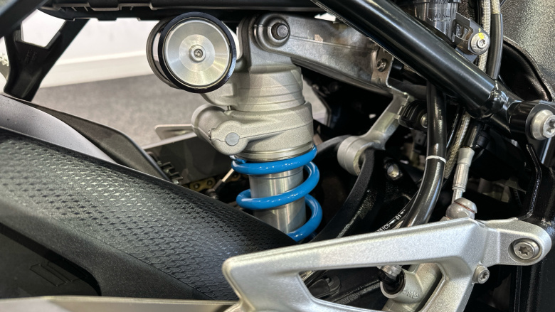 (23MY) BMW M1000 R